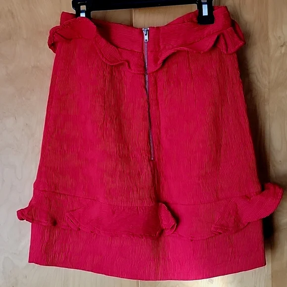 ELLIATT Red Ribbed Ruffled Skirt - Picture 6 of 7